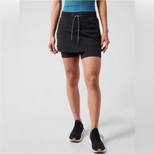 Athleta Trekkie Skort in Black Skirt Built in Shorts Hiking Casual Athleisure